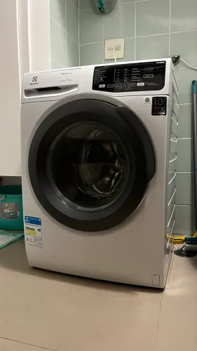 Máquina de Lavar Roupas Frontal 11kg Electrolux