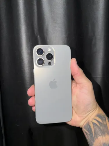 iPhone 15 pro Max 256gb titanium 