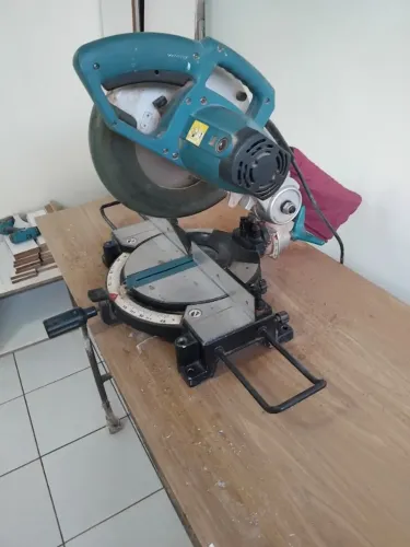 Policorte Makita