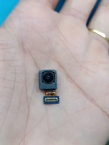 Câmera frontal S21 Ultra