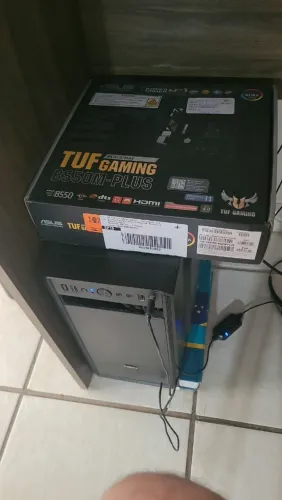 Computador top peças todas novas e ainda na garantia.