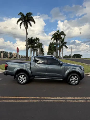 Nissan Frontier XE CD 4X4 2.3 Bi-TB Diesel Aut. 2024