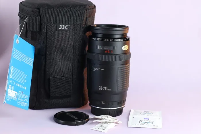 Canon EF 70-210mm f/4
