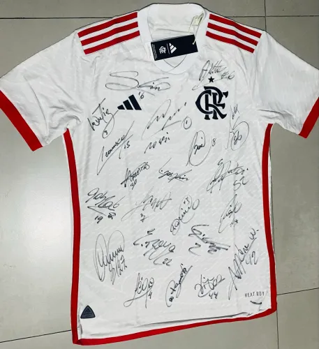 Camisa Flamengo 24/25 - Autografada.