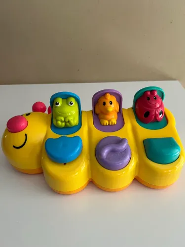 Brinquedo Lagarta Surpresa Fisher Price
