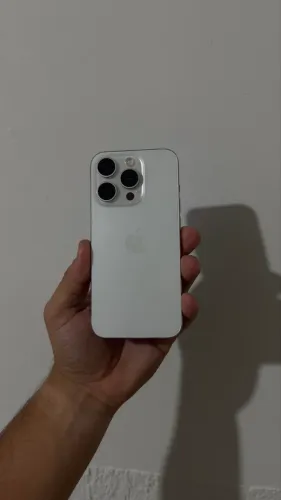 iPhone 15 pro 128