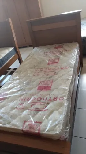 Cama de solteiro 