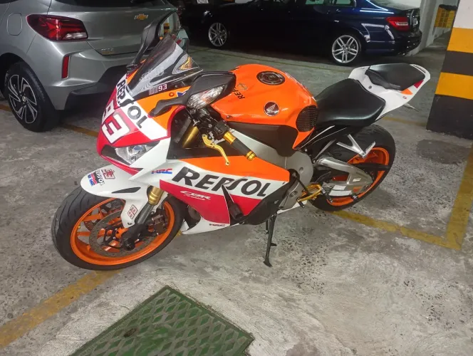 CBR 1000 RR