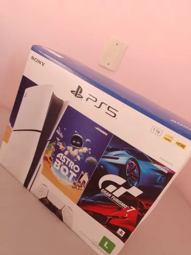 PS5 Slim 1TB + Gran Turismo 7 | 4 meses de uso