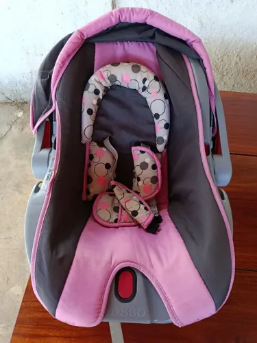 Bebê conforto- COSCO