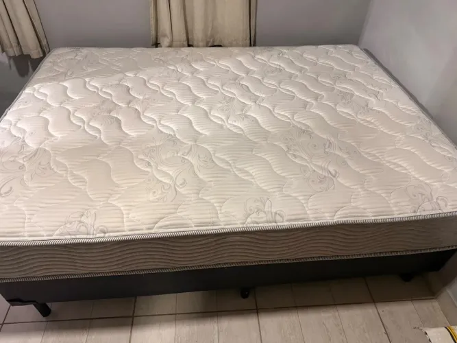 Cama box de casal