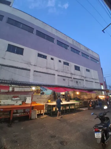 Alugo apartamento c/ vaga de garagem