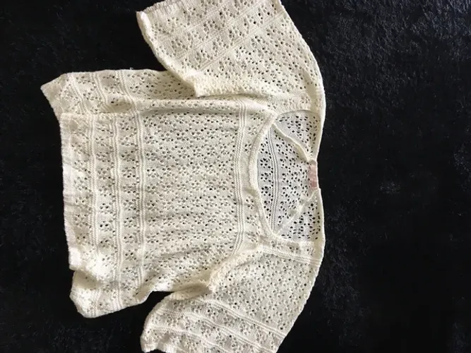 Blusa bata em croche