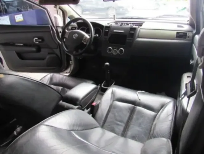 Sucata Nissan Tiida Sl 2009.