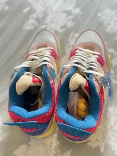 Tênis Nike air jordan 4 retrô Union guava 41/42