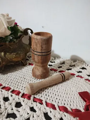 Pequeno Pilão Madeira 