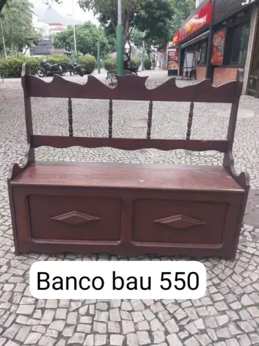 BANCO BAU EM MADEIRA