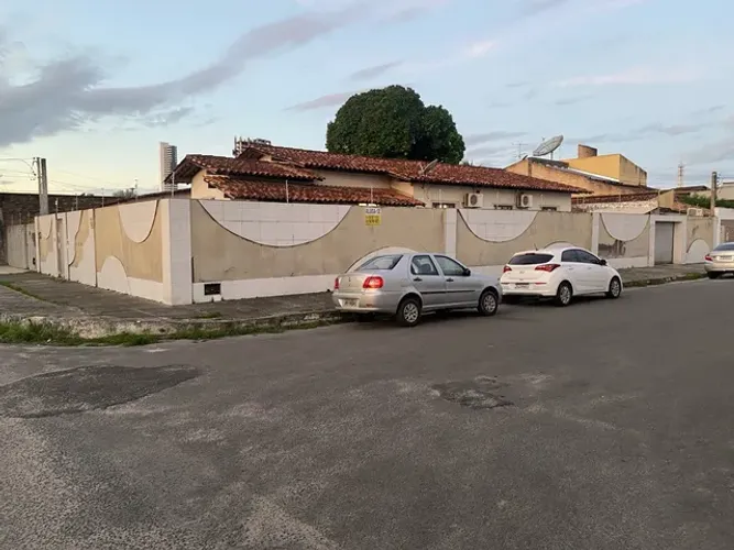 Excelente casa para alugar Recidencial Ou comercial