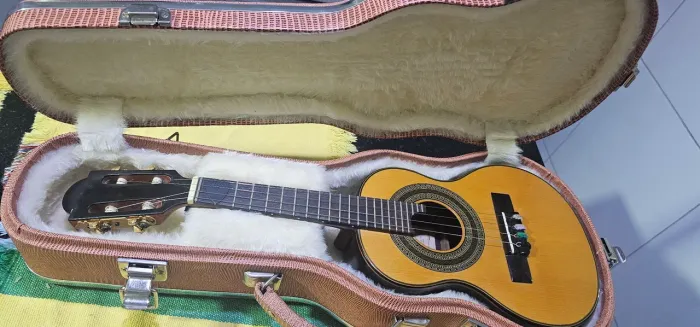 Cavaquinho raro Manoel de Andrade Novissimo