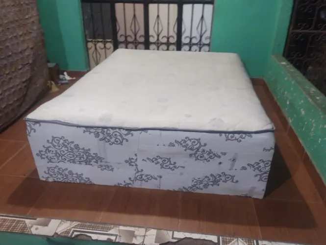 Cama Casal Semi Nova Promoção (ENTREGA GRÁTIS)