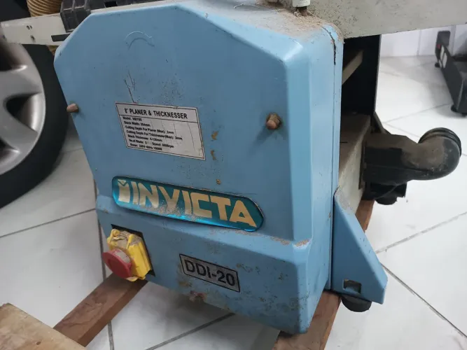 Desempenadeira e desengrossdeira Invicta DDI 20