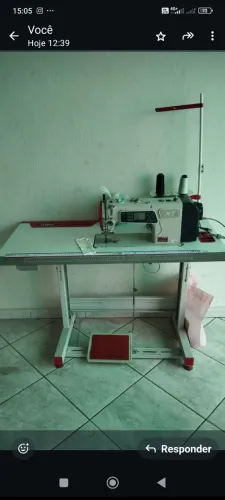 Máquina reta industrial eletrônica 