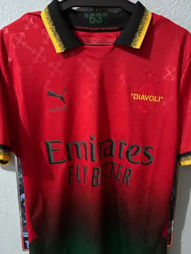 Camisa de Futebol AC Milan Off-White Puma