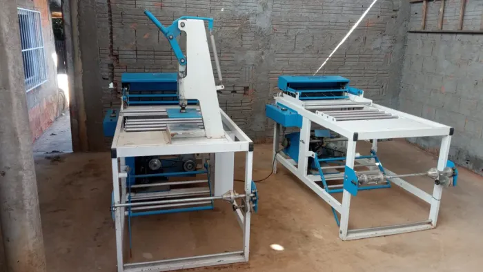 Duas Máquinas  embalagens bag 60 Semi automática 