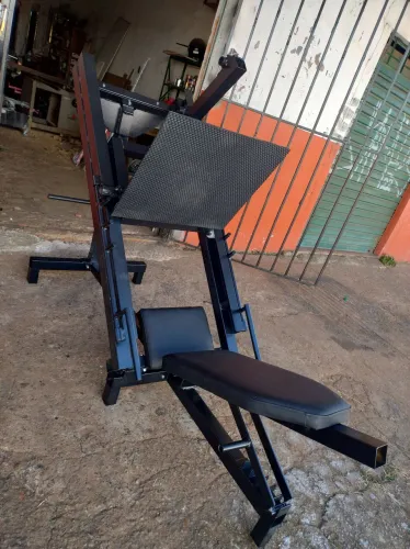 Aparelho de musculação