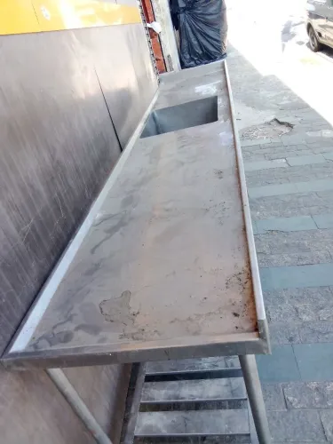Bancada de Aço Inox com Cuba e paneleiro 