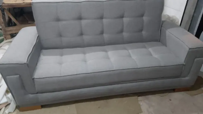 Sofá em linho 2.00 metros 