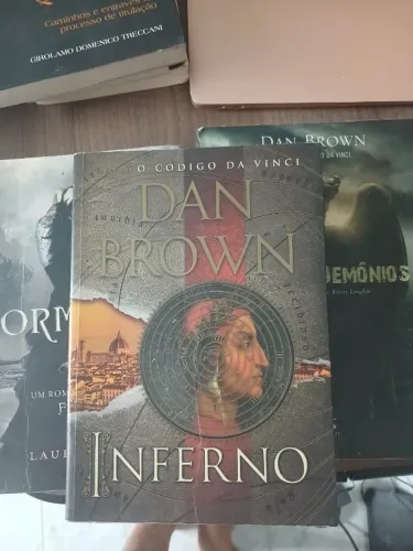 Livros Dan Brown, Lauren Kate e Outros