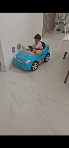 Carrinho Infantil Elétrico - Diversão Garantida