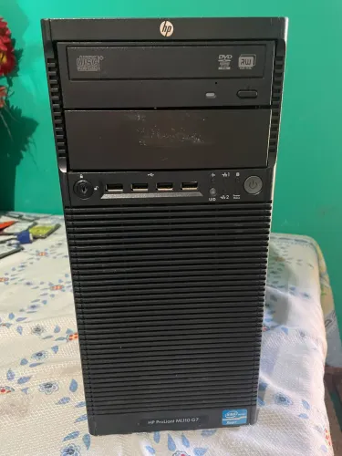 Servidor HP Proliant ML110 G7 8gb 4 tera