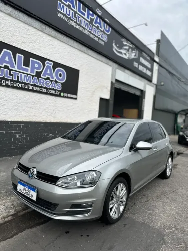 Volkswagen Golf Highline 1.4 TSI 140cv Aut. 2015