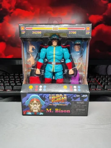 Bison EXCLUSIVO Ultra Street Fighter II Jada Toys LACRADO