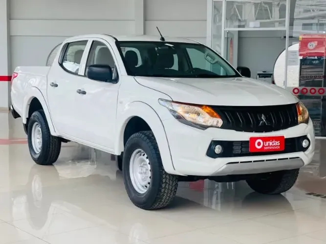 Mitsubishi L200 Triton Sport GL 2.4 Diesel 2023