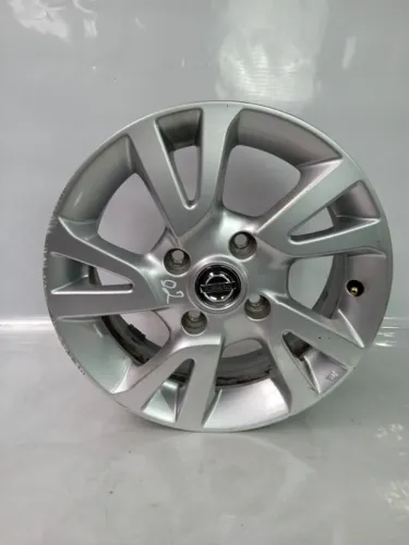 Roda Aro 15 Nissan Livina 1.6