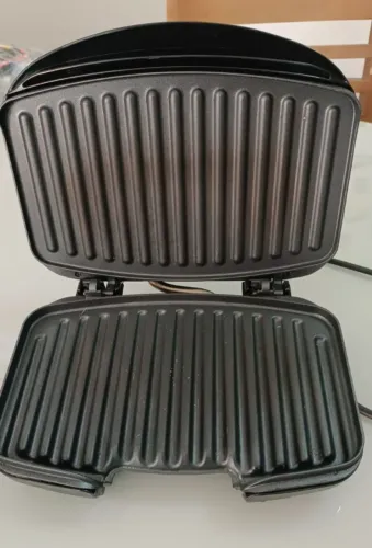 Grill Elétrico - Ideal para Grelhar seus Alimentos