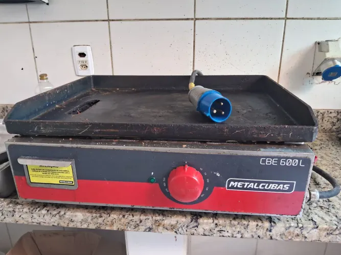 Chapa Elétrica Metalcubas CBE 600L