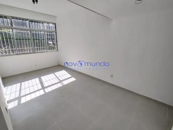 EXCELENTE APARTAMENTO DOIS QUARTOS, SENDO UM SUÍTE EM LARANJEIRAS