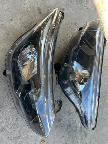 Par de farol de cronos de led. Argo 