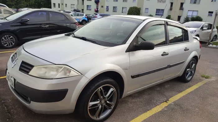 Renault Megane Sedan Expression Hi-flex 1.6 16V 2008
