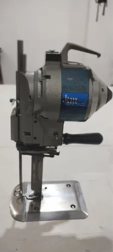 Máquina de corte KM