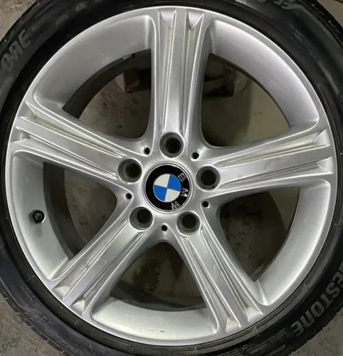 Roda BMW 320 ano 13/14 ARO17
