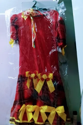 Vestido Adulto caipira 65,00reais