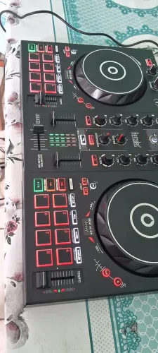 Vendo controladora Hércules pulse 300 e notebook