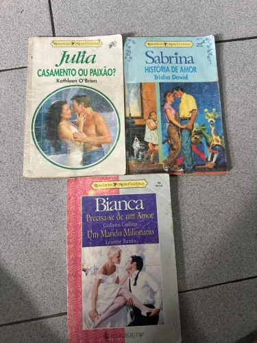 Livros de romance de época