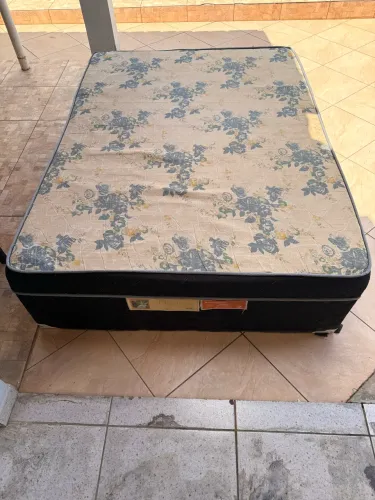 Cama Box