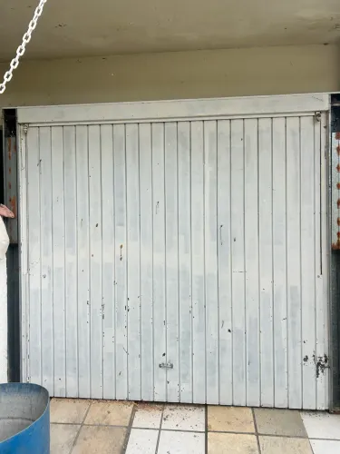 Portão de garagem - articulável ferro